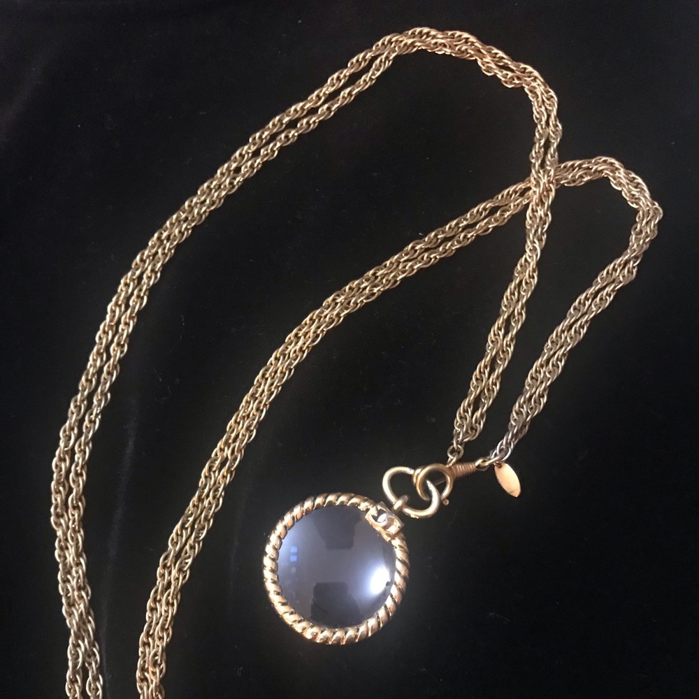 Chanel Goldtone Chain Magnifying Glass  Necklace - Picture 2 of 8